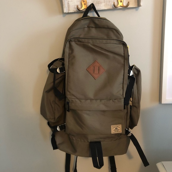 Herschel Supply Company Handbags - Everest Army Green Backpack